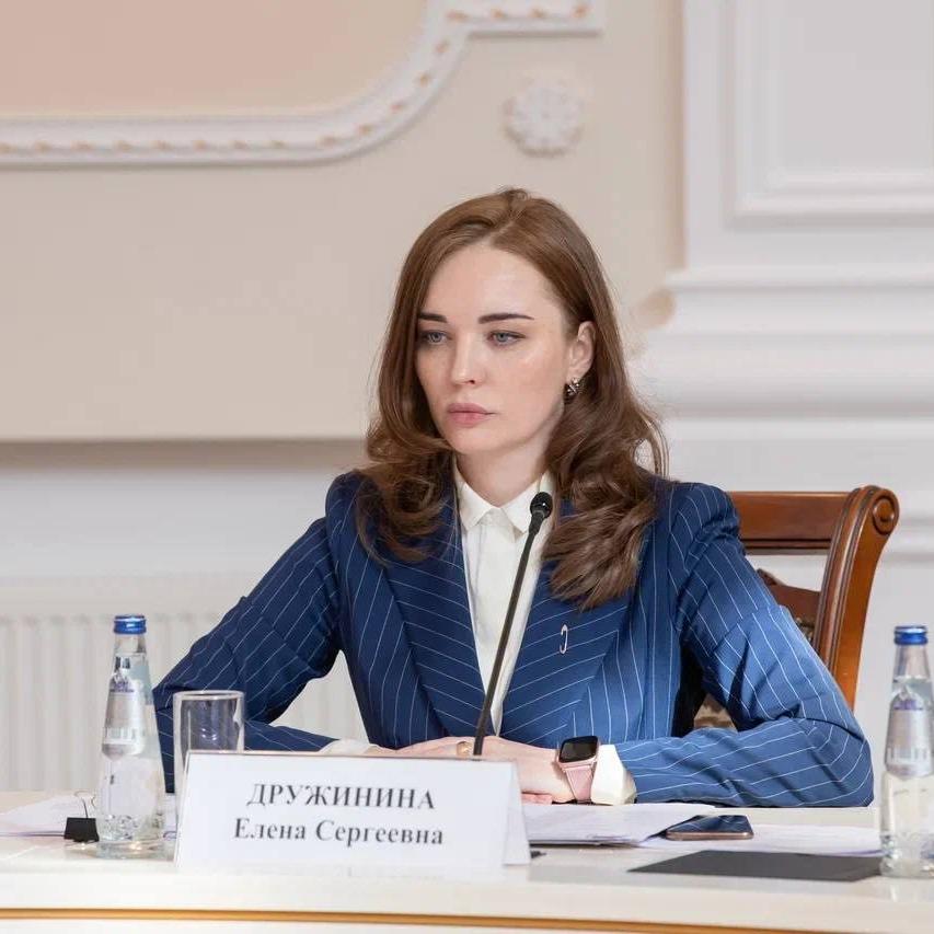 Елена Дружинина приняла участие в совещании на тему кооперации науки и бизнеса