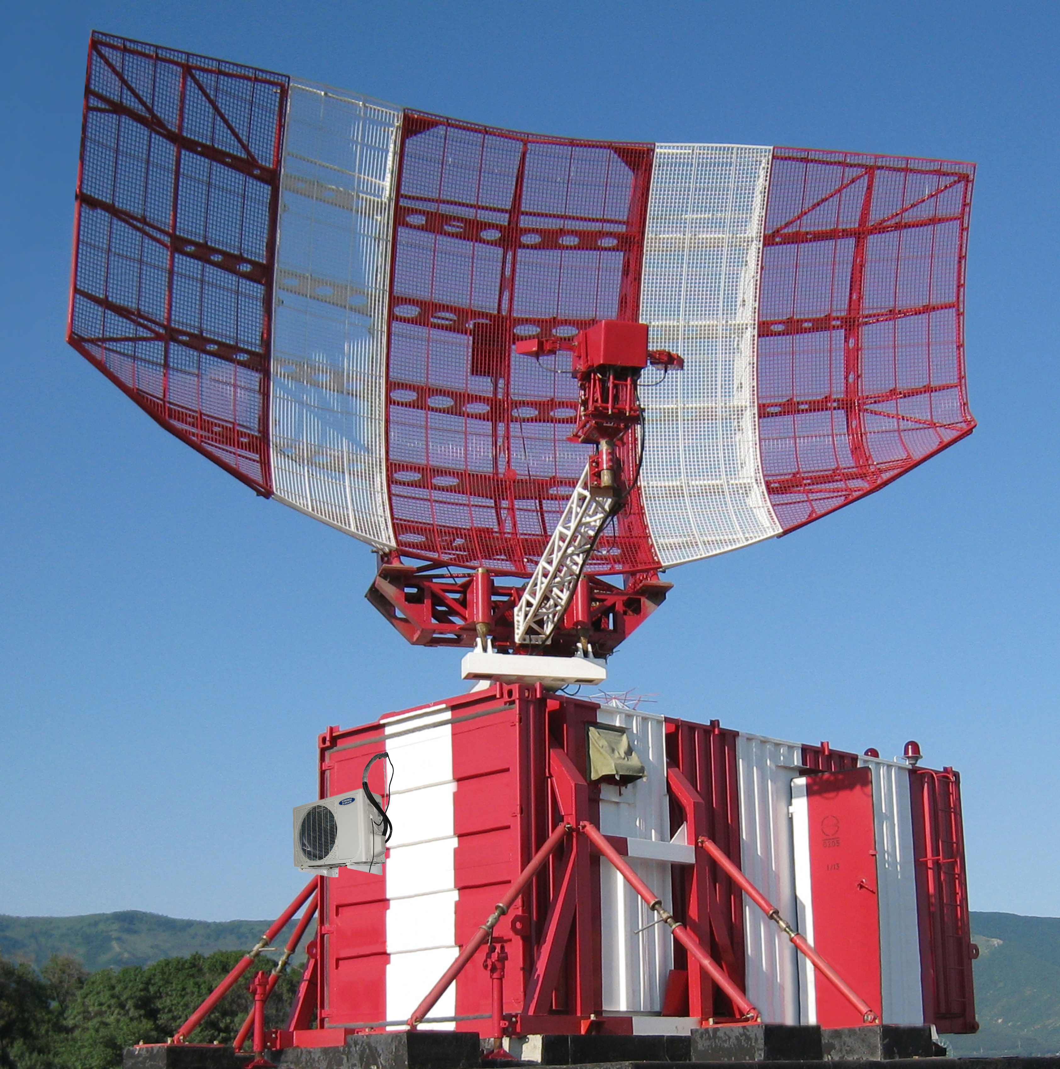 картинка Аэродромный обзорный радиолокатор АОРЛ-1АМ